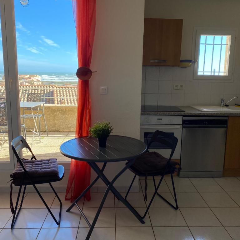 T3 vue mer et plage, avec wifi et parking - Haus mit 2 Schlafzimmern - 18