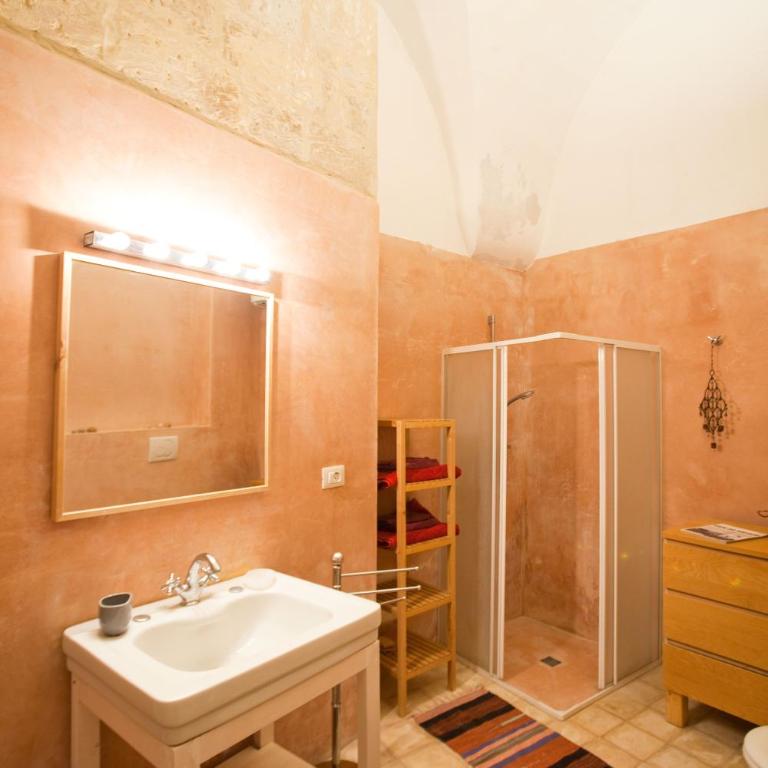 Vico delle Rondini - Two-Bedroom House - 11