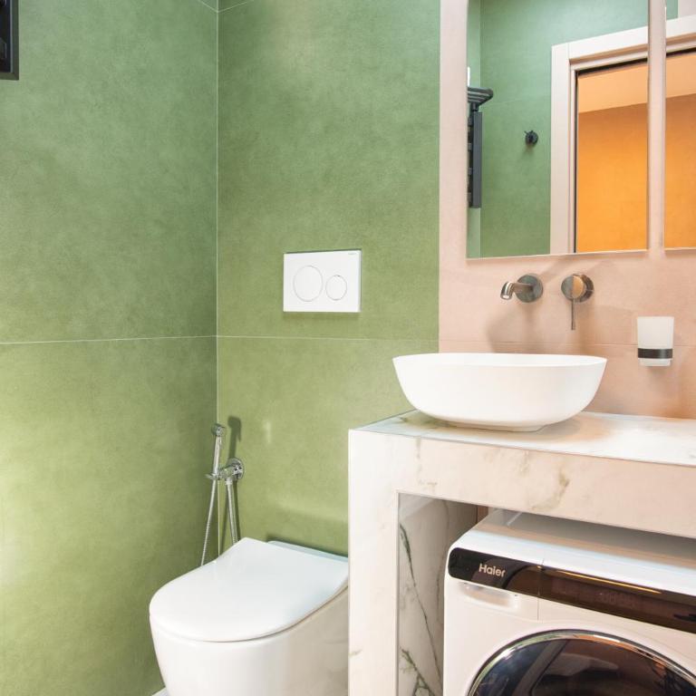 Pink Flamingo Balcony Studio by Central Station - Appartamento con 1 Camera da Letto - 15