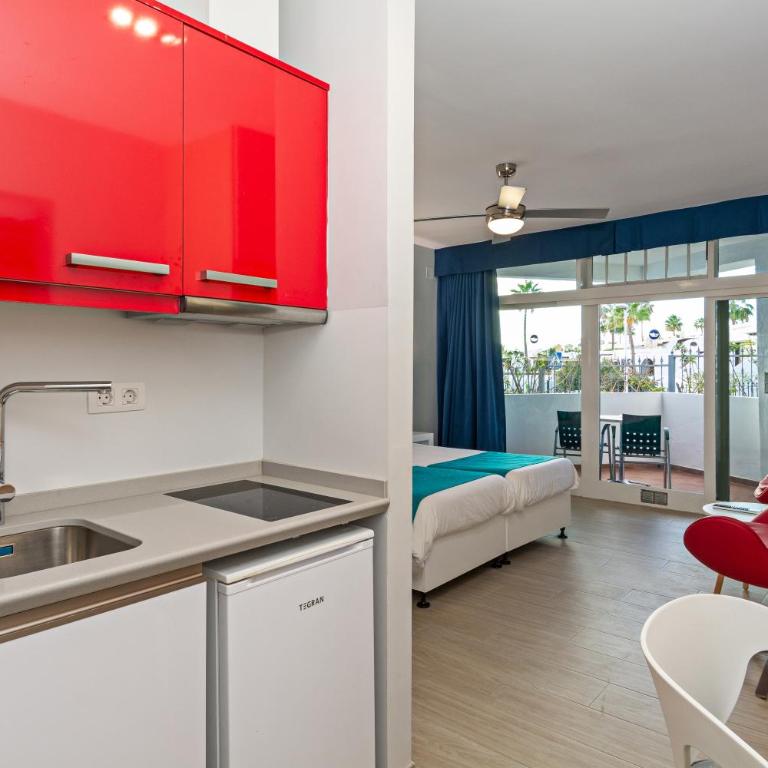 Apartamentos Panorama Adults Only - Estudio Deluxe con vistas al jardín - 9