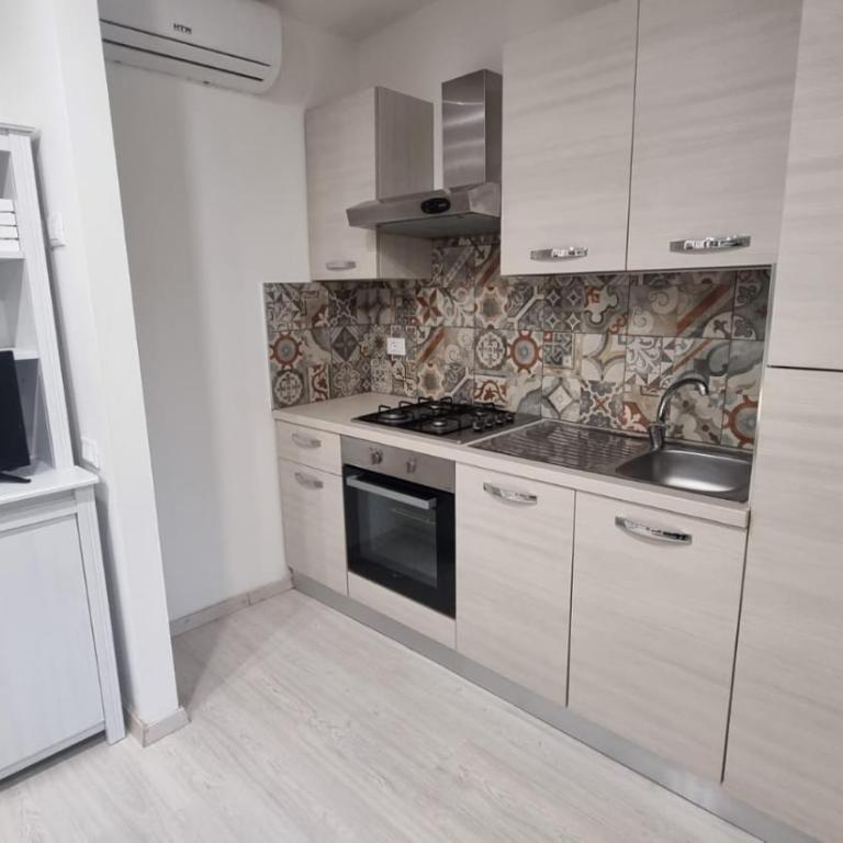 Camping Dal Pino - Bungalow con 2 Camere da Letto - 4