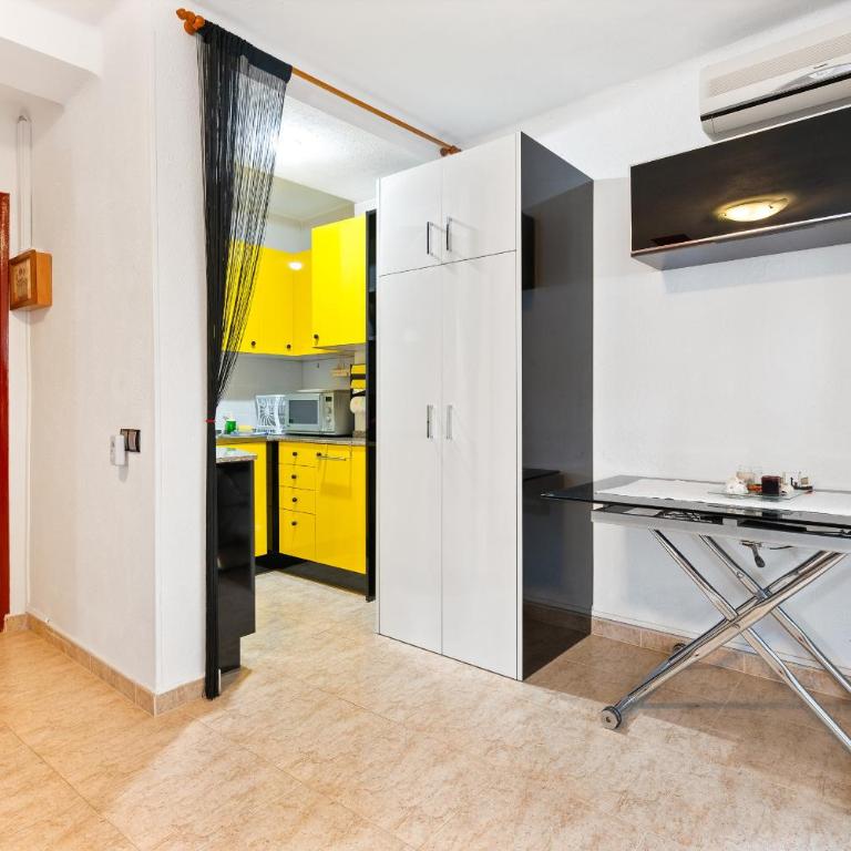 WELCS APARTAMENTO 126 PDA cerca del puerto - Apartamento con terraza - 8
