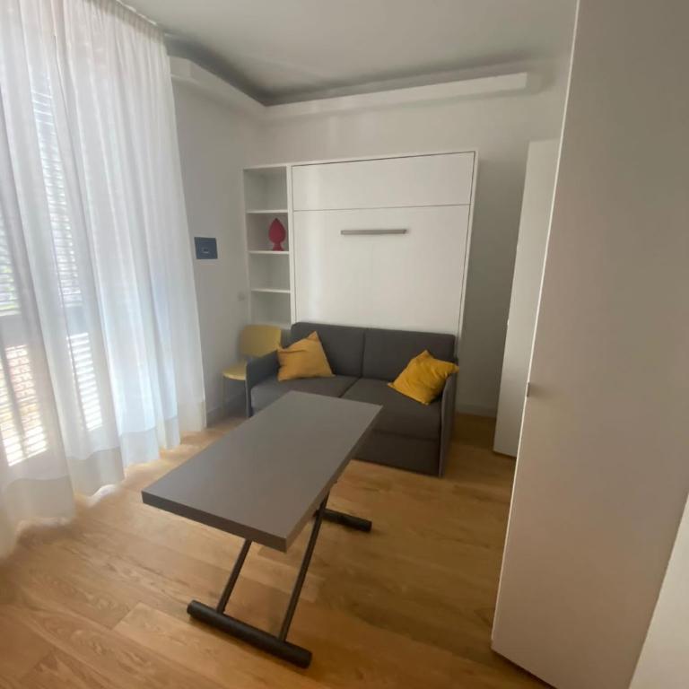 Studio Paoli - Monolocale con Balcone - 3