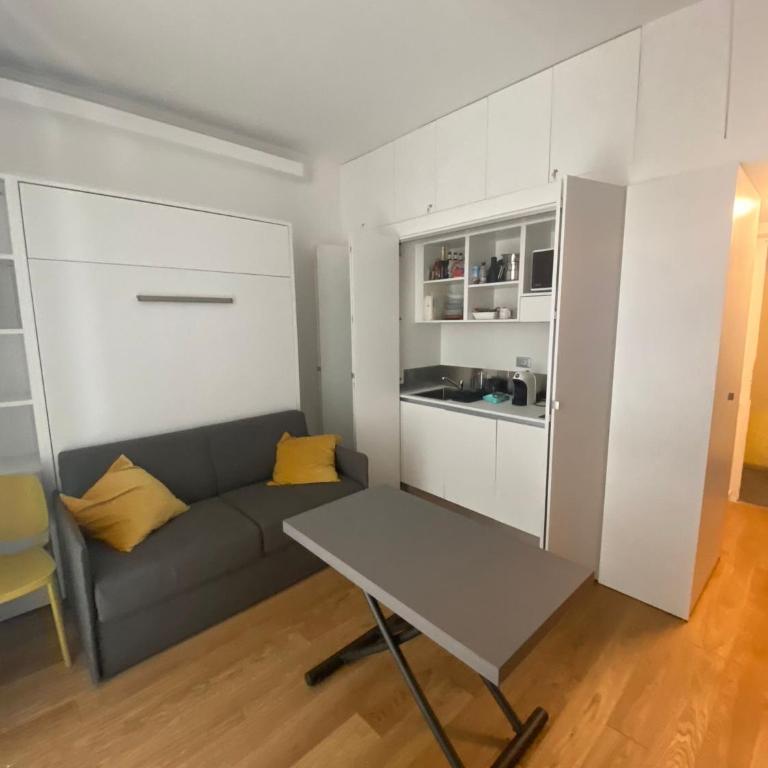 Studio Paoli - Monolocale con Balcone - 2