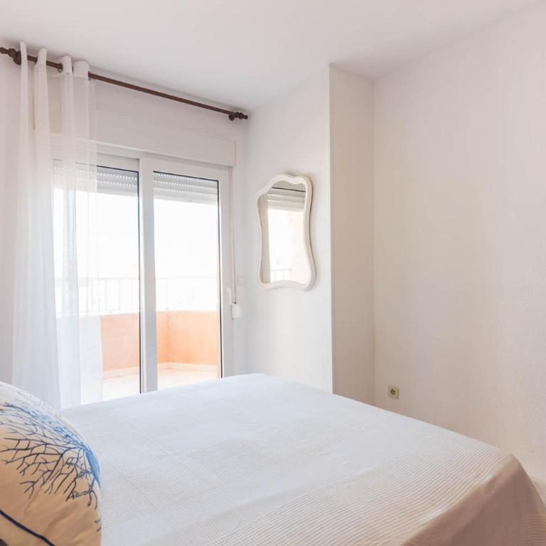 URBANIZACIÓN COPACABANA - La Manga del Mar Menor KM2 - Vistas a Mediterráneo Dormitorio doble y sofá-cama - Apartamento de 1 dormitorio - 22