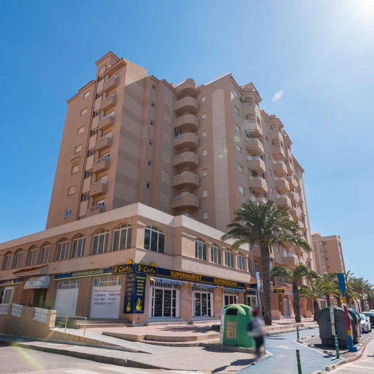 URBANIZACIÓN COPACABANA - La Manga del Mar Menor KM2 - Vistas a Mediterráneo Dormitorio doble y sofá-cama - Apartamento de 1 dormitorio - 33
