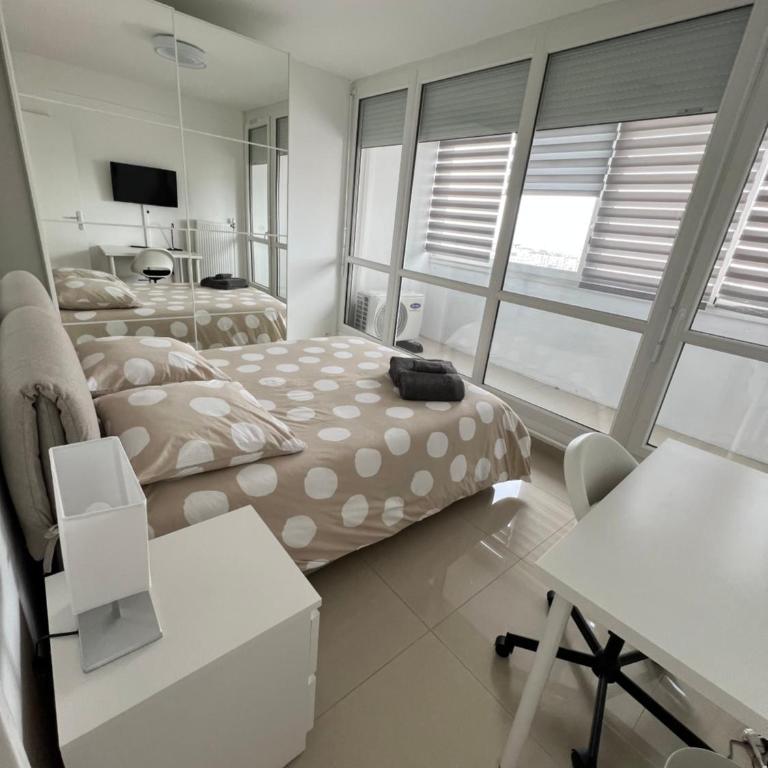 Super 4 Pièces refait à neuf - Apartamento de 3 dormitorios - 4