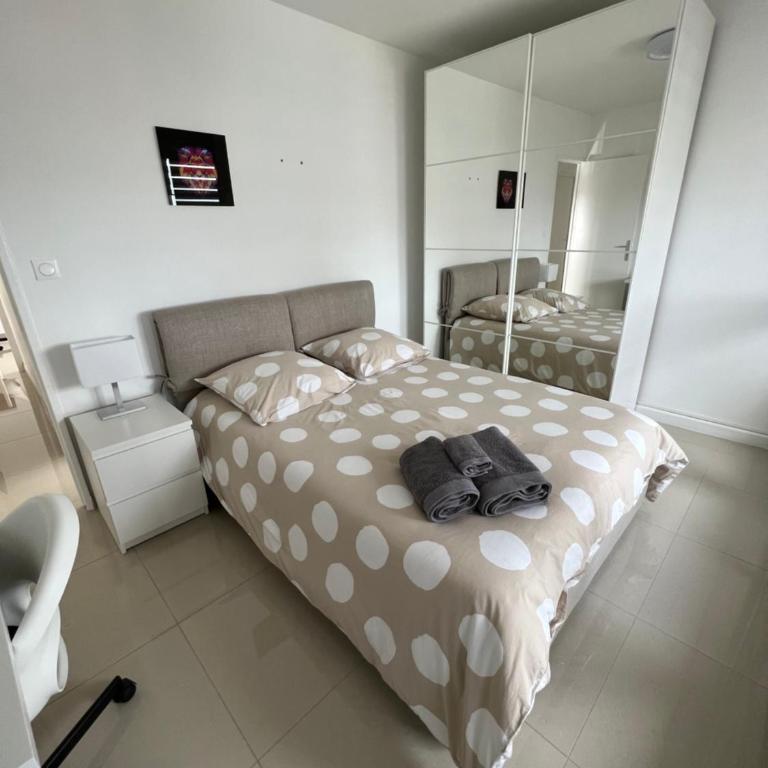 Super 4 Pièces refait à neuf - Apartamento de 3 dormitorios - 10