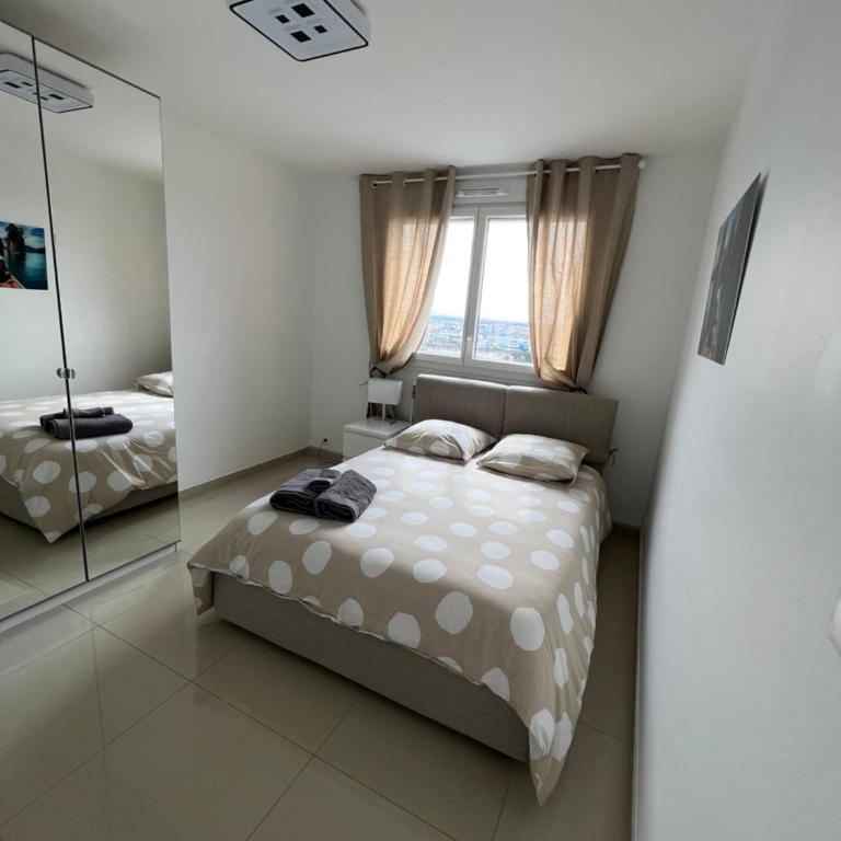 Super 4 Pièces refait à neuf - Apartamento de 3 dormitorios - 12