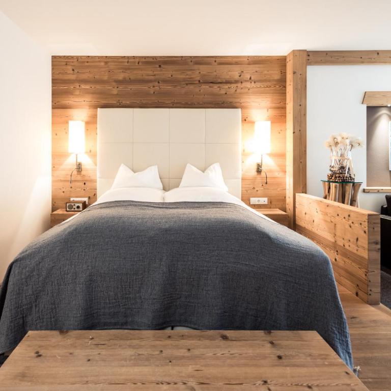 Hotel Chalet Das Alpenschlössel - Habitación Doble Deluxe con balcón - 1