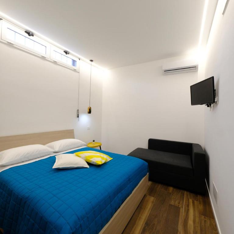 Ama Casa Siracusa - Camera Tripla con Bagno Privato - 9