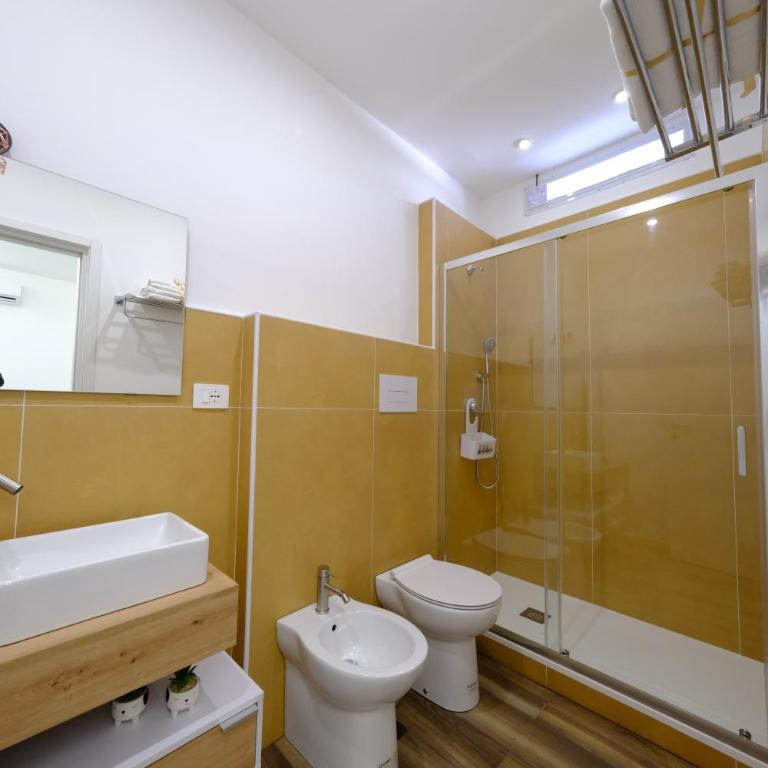 Ama Casa Siracusa - Camera Tripla con Bagno Privato - 13