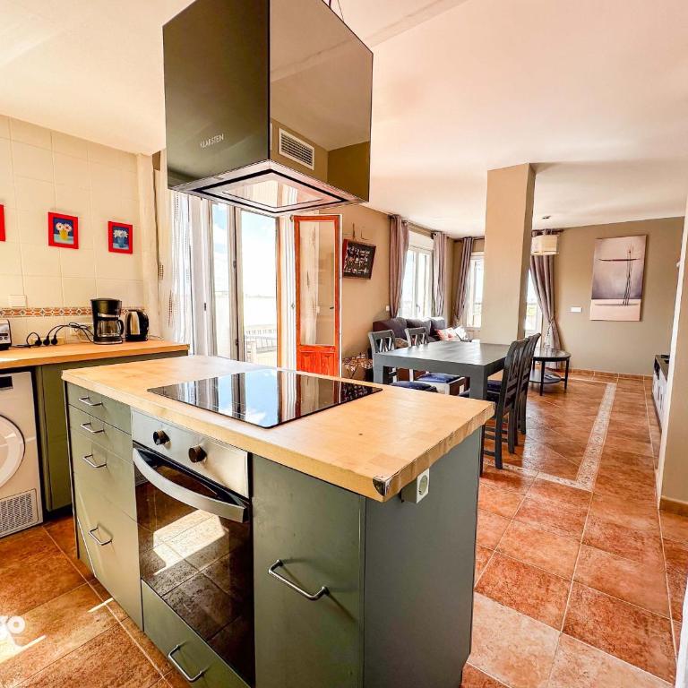 3 Bedrooms- Penthouse Apartment - MAT01 - Apartamento Ático - 13
