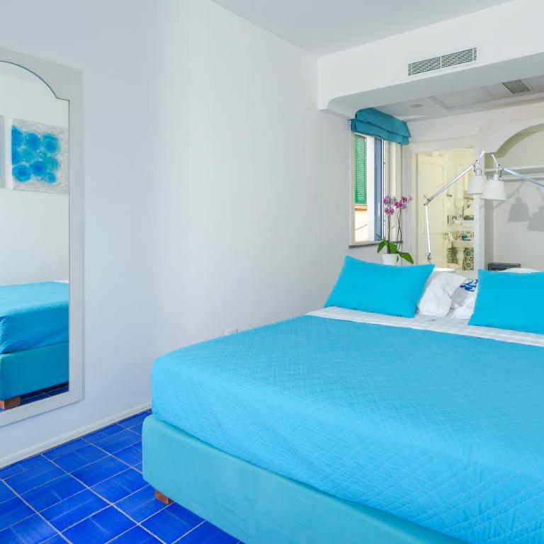 Le Ancore Hotel - Camera Matrimoniale Superior con Vista Mare - 10