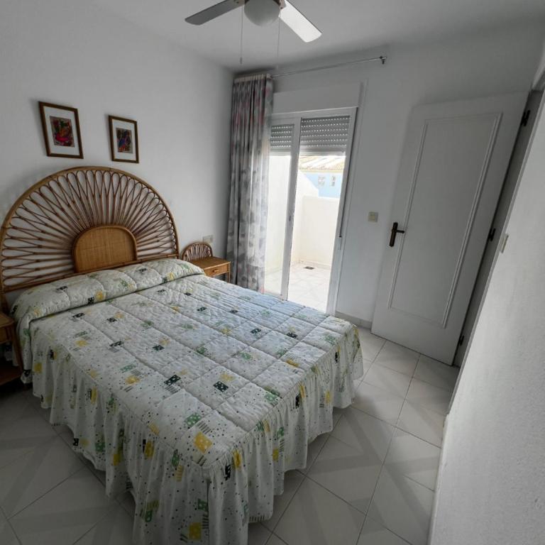 Beautiful and spacious 3 Rooms Duplex with big terrace and nice views to pool and garden - Apartment mit Poolblick - 16