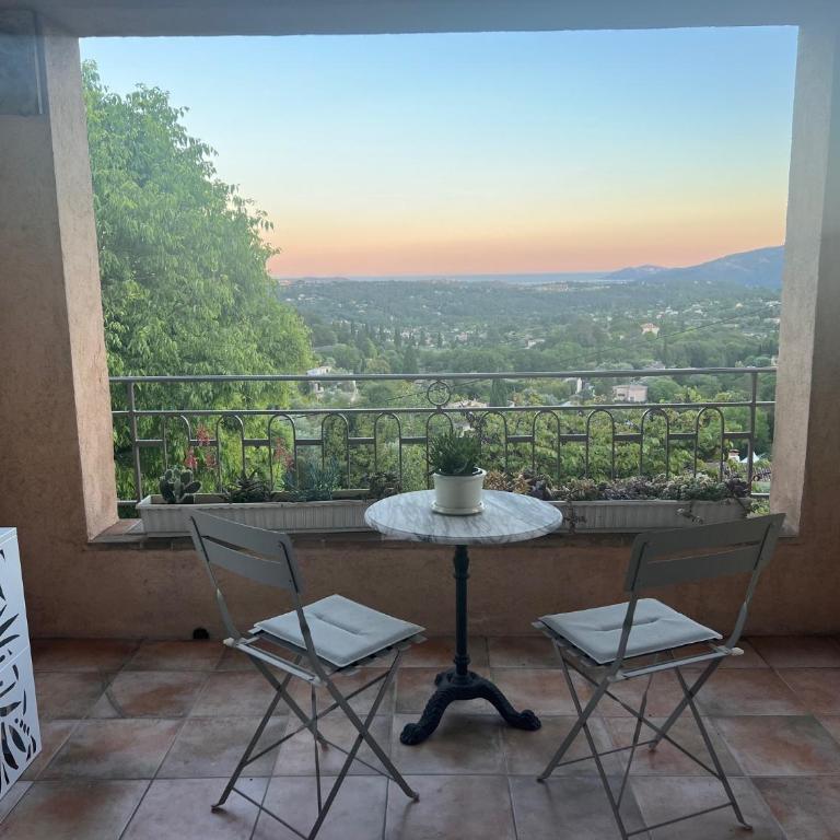 les petites terrasses - Chambre Familiale - Vue sur Mer - 6