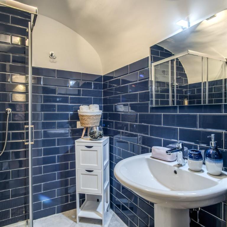 Pignatelli Loft - Appartamento con 1 Camera da Letto - 3