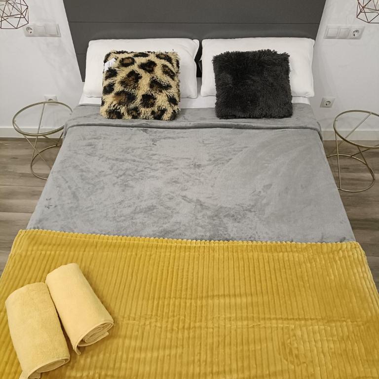 Habitaciones plaza payor - Budget Double or Twin Room - 1