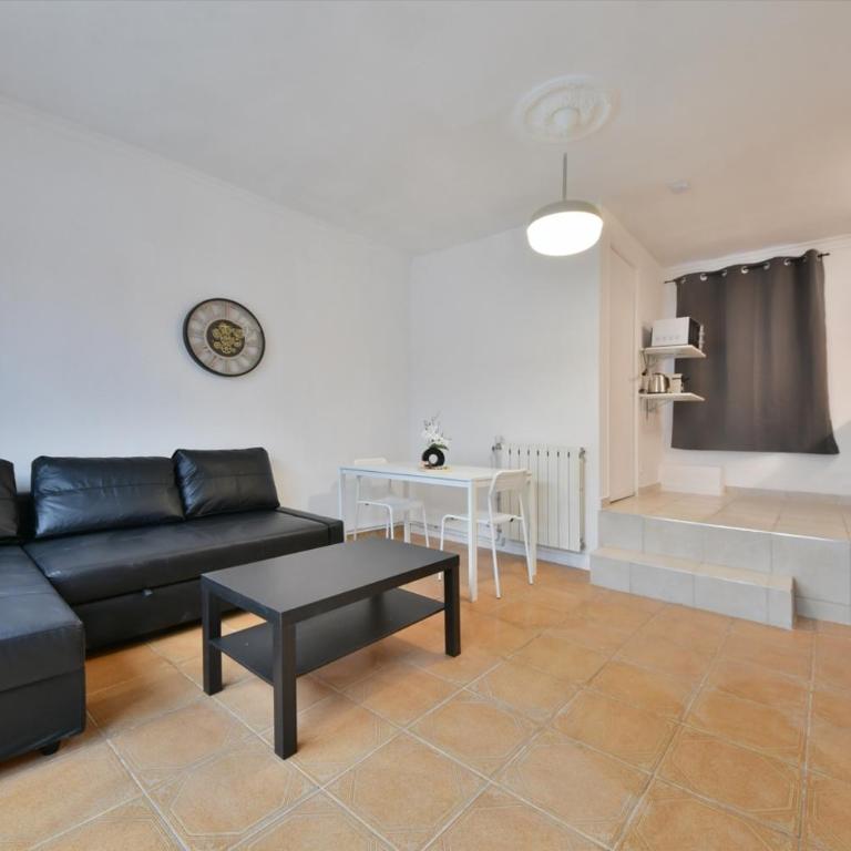 Confortable appartment near Stade de France - One-Bedroom Apartment - 2