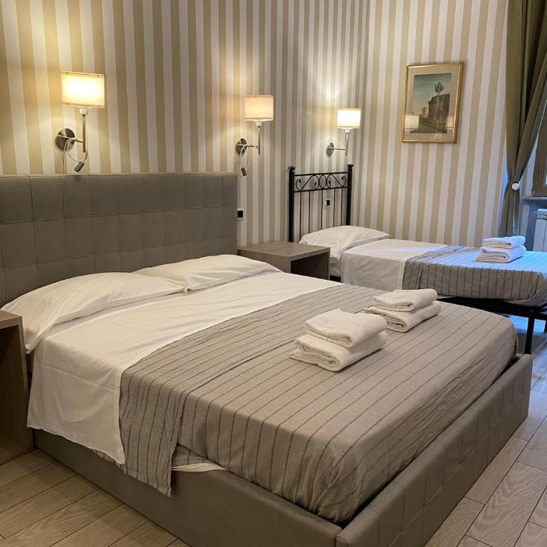 RANK ROOMS - Camera Tripla con Bagno Privato - 1