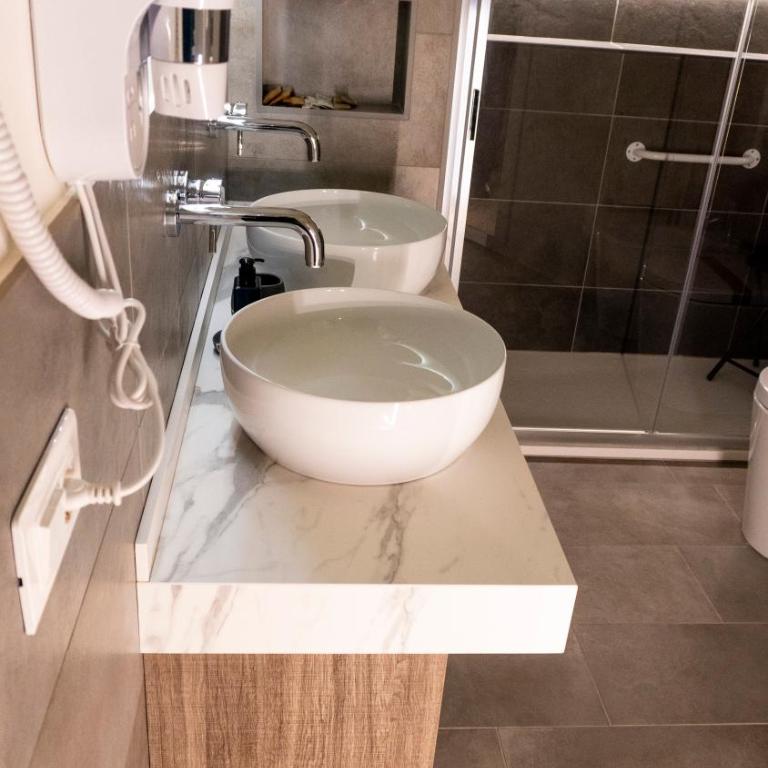 Notti d'Autore Suites - Junior Suite with Terrace - 9