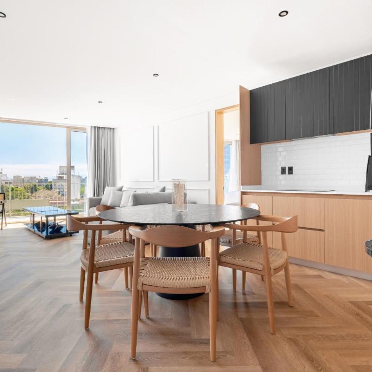 Casa Cibeles by Lumina - Three-Bedroom Apartment - 5
