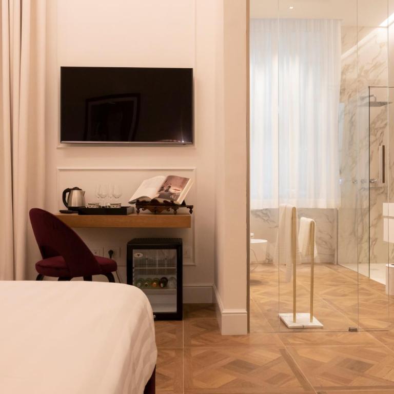 Suite Residenza Quartieri Storici Duomo - Family Room with Terrace - 26
