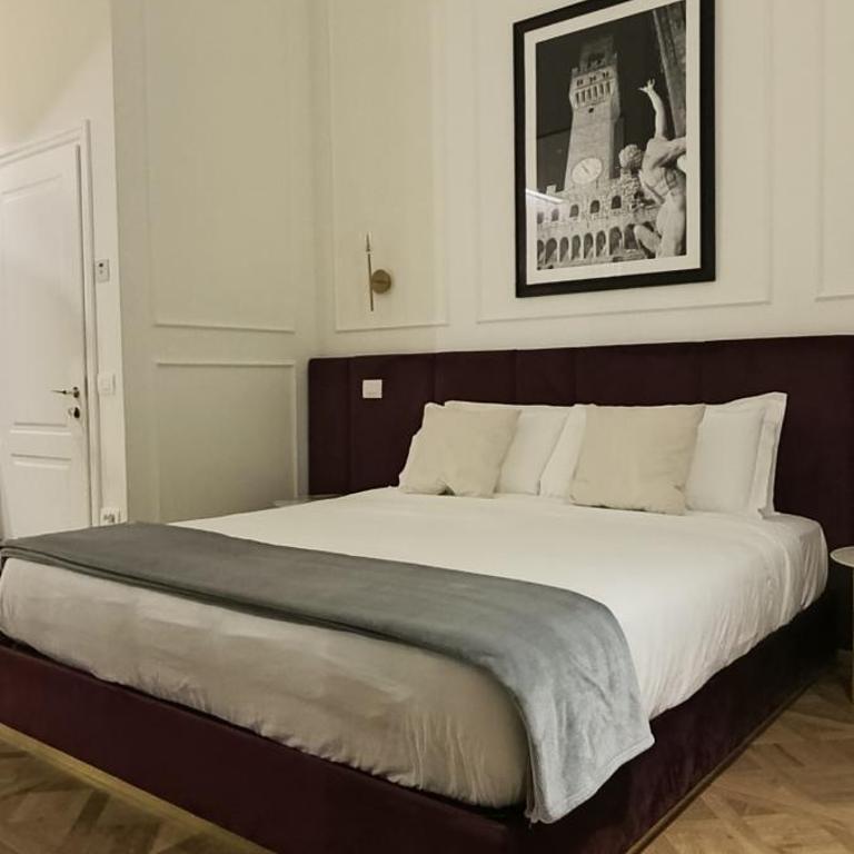 Suite Residenza Quartieri Storici Duomo - Family Room with Terrace - 20
