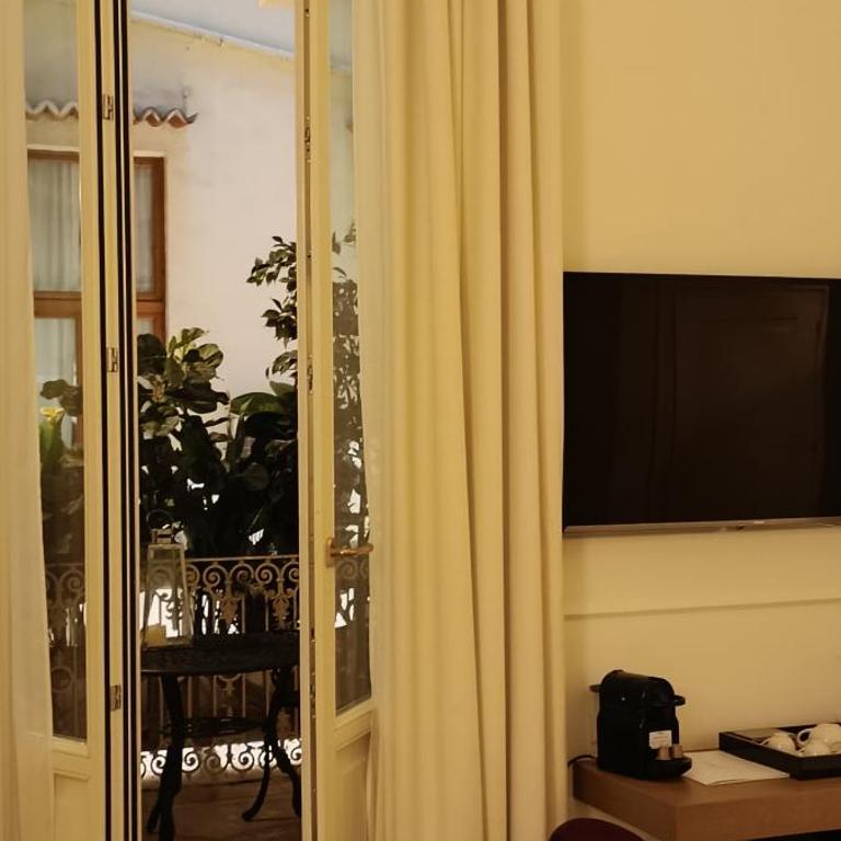 Suite Residenza Quartieri Storici Duomo - Family Room with Terrace - 35