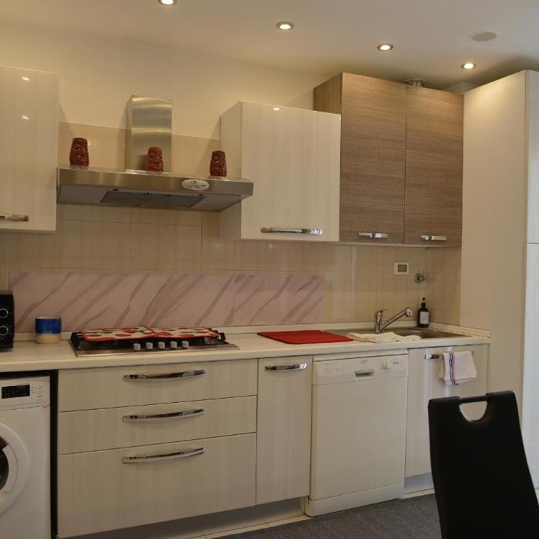 Appartamento Ginestra - Two-Bedroom Apartment - 25
