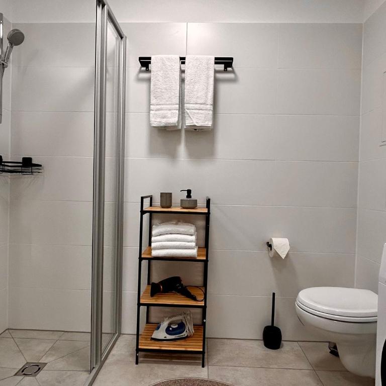 SHOME Apartments Graz I Self Check-in I Free Parking - Apartment mit Terrasse - 17