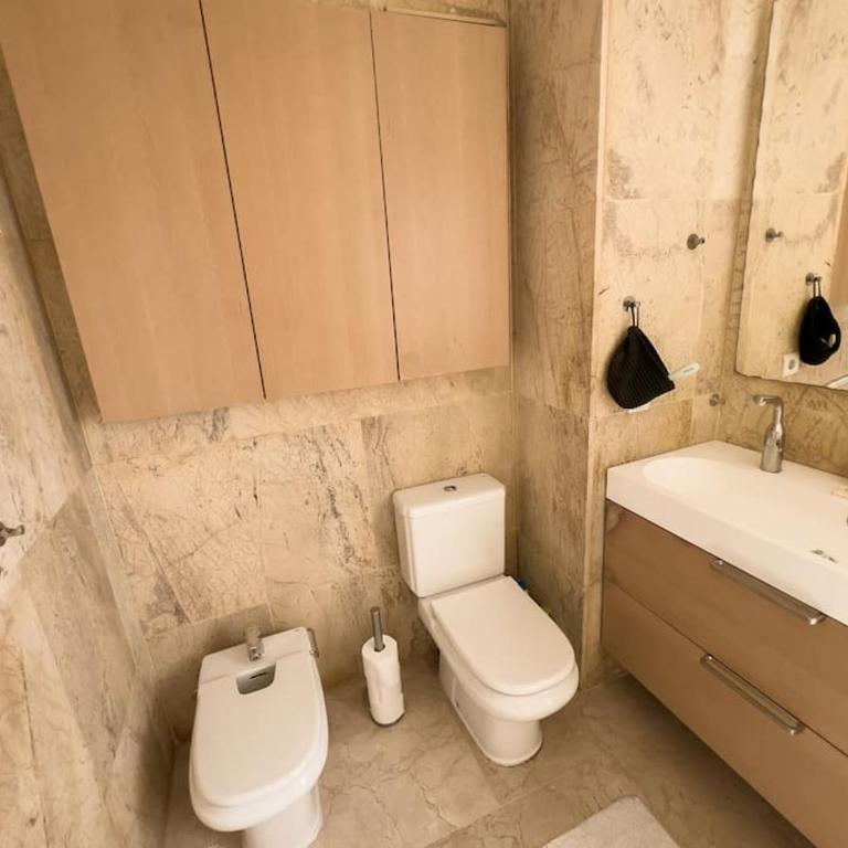 Luminoso hogar para familias- terraza, vistas al mar, plaza de parking - 7P - Three-Bedroom Apartment - 27