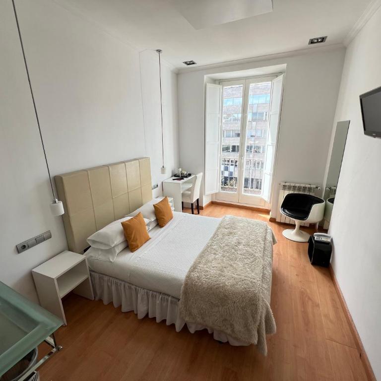 Hostal Santo Domingo - Superior Double Room - 18