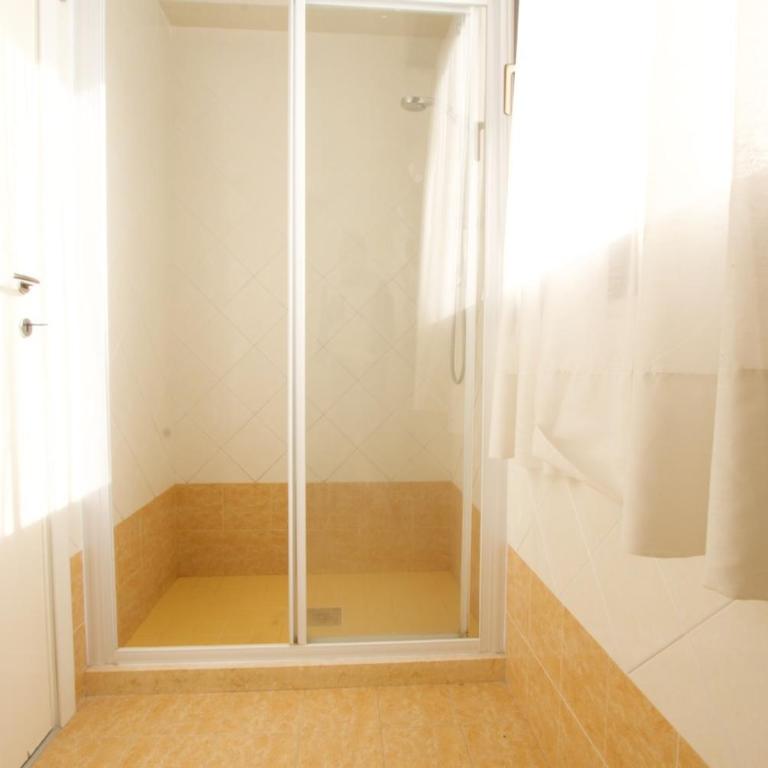 Bagni Miramare - Home Immobiliare Jesolo - Appartamento con 1 Camera da Letto - 7