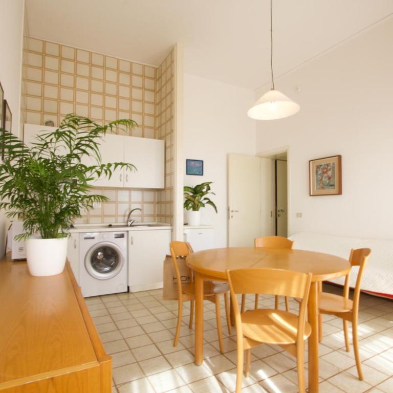 Bagni Miramare - Home Immobiliare Jesolo - Appartamento con 1 Camera da Letto - 11