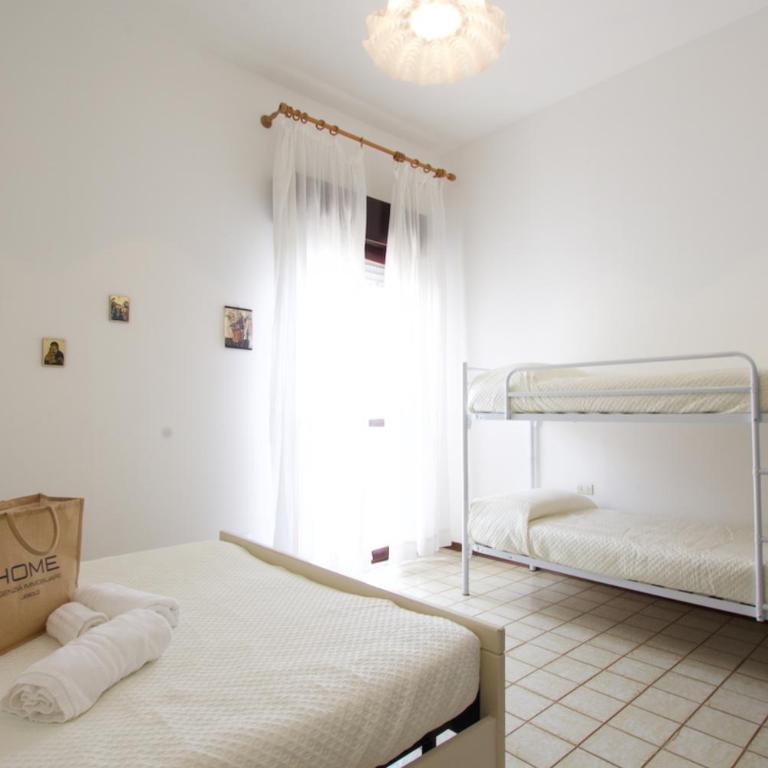 Bagni Miramare - Home Immobiliare Jesolo - Appartamento con Vista Piscina - 12