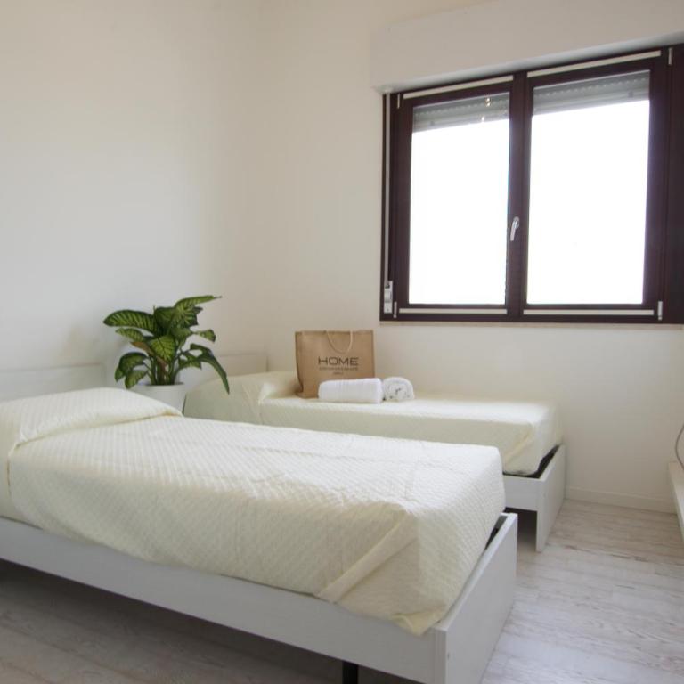 Bagni Miramare - Home Immobiliare Jesolo - Appartamento con 2 Camere da Letto - 10