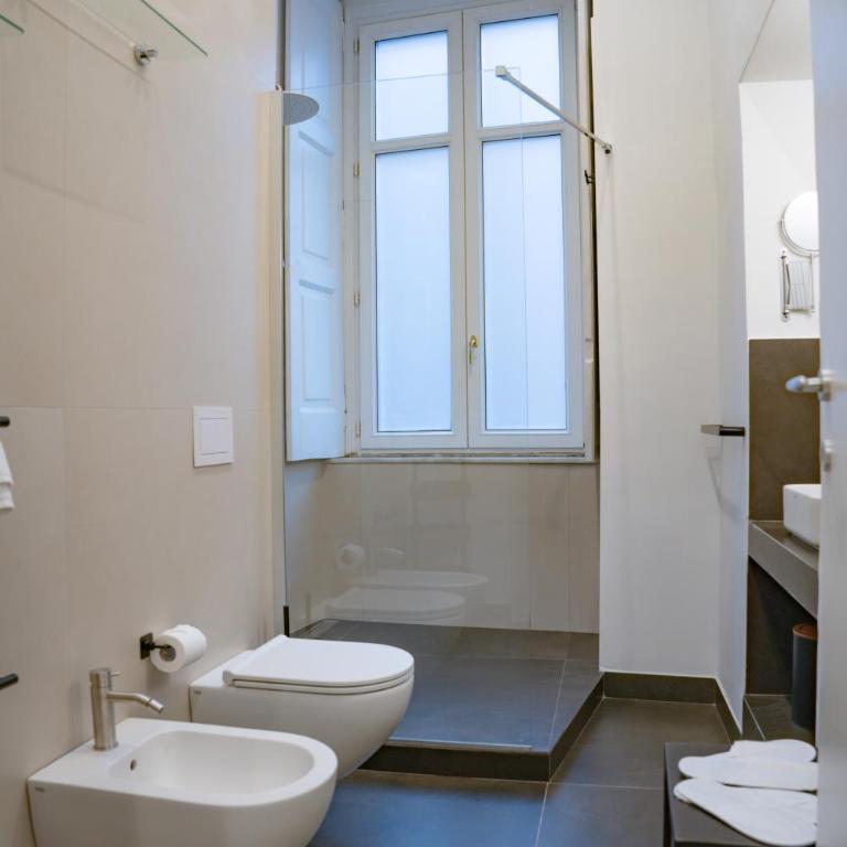 Filomena Suites - Suite King con Balcone - 7