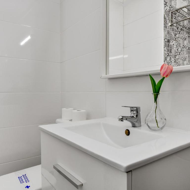 Santa Amalia 44 by IVI Real Estate - Apartamento - 18
