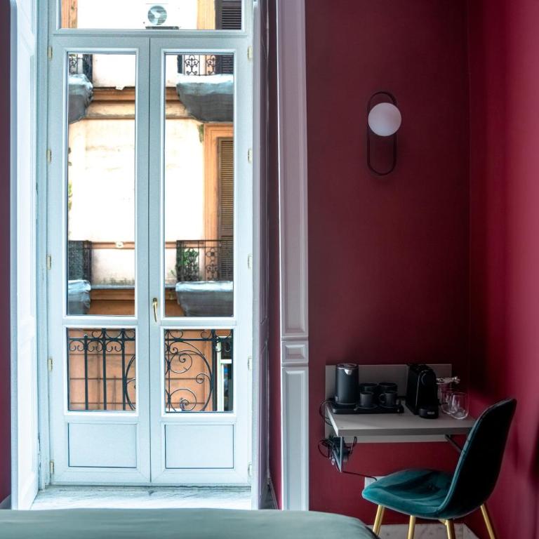 Filomena Suites - Camera Matrimoniale Deluxe con Balcone - 5