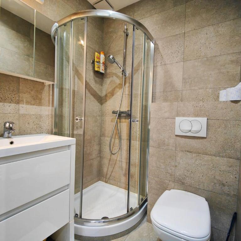 Mythique Miramar Cannes Croisette Terrasse Clim Parking Wifi - One-Bedroom Apartment - 24