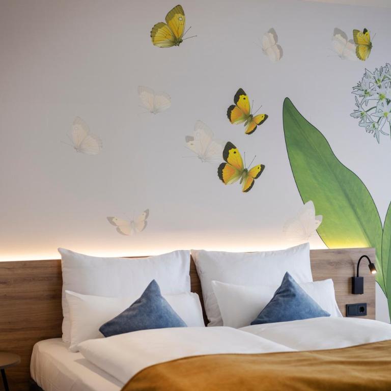 JUFA Hotel Bad Radkersburg - Doppelzimmer mit Balkon - 5