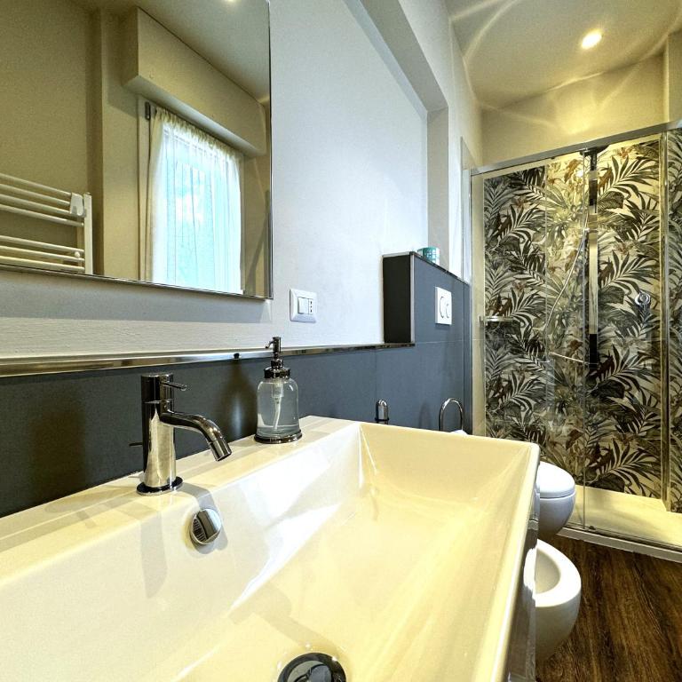 SKYLINE- 3 Apartments with view - Three-Bedroom Apartment - 49