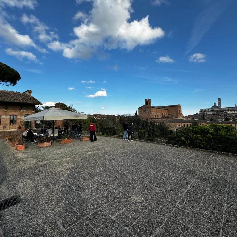 SKYLINE- 3 Apartments with view - Three-Bedroom Apartment - 56