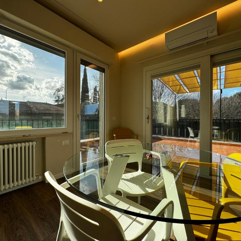 SKYLINE- 3 Apartments with view - Three-Bedroom Apartment - 12