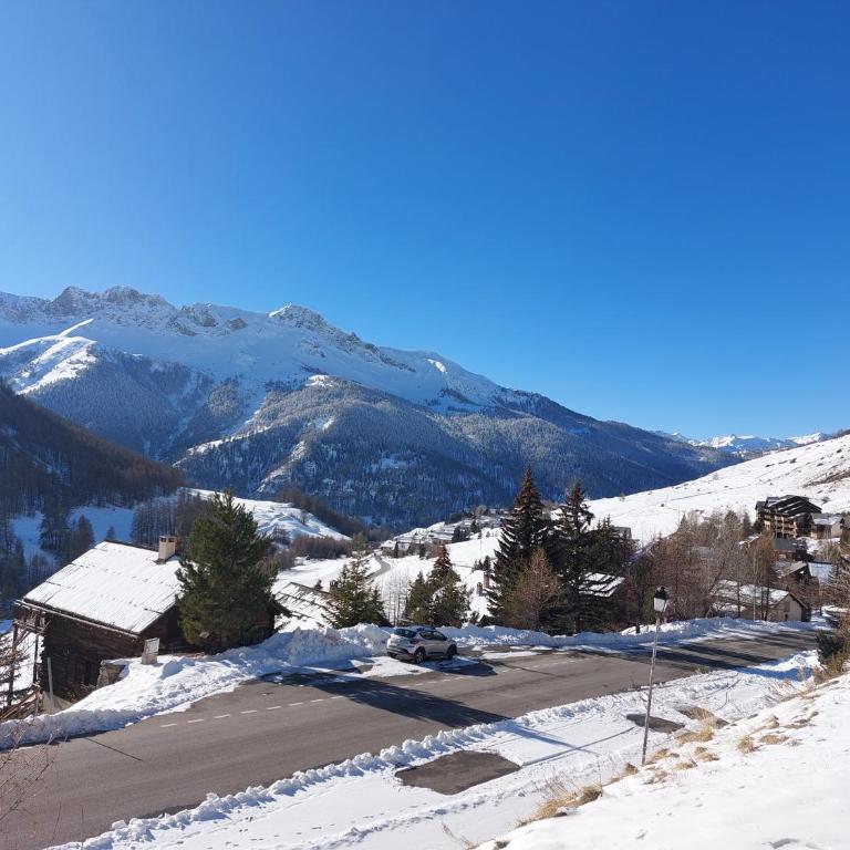 Les Airelles Le Coin Molines en Queyras Classé 3 étoiles - Appartement 3 Chambres - 7