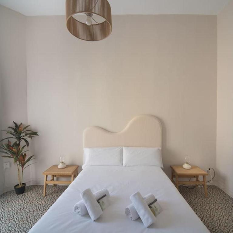 Apartment Mosaic Giralda - Three-Bedroom Apartment - 23