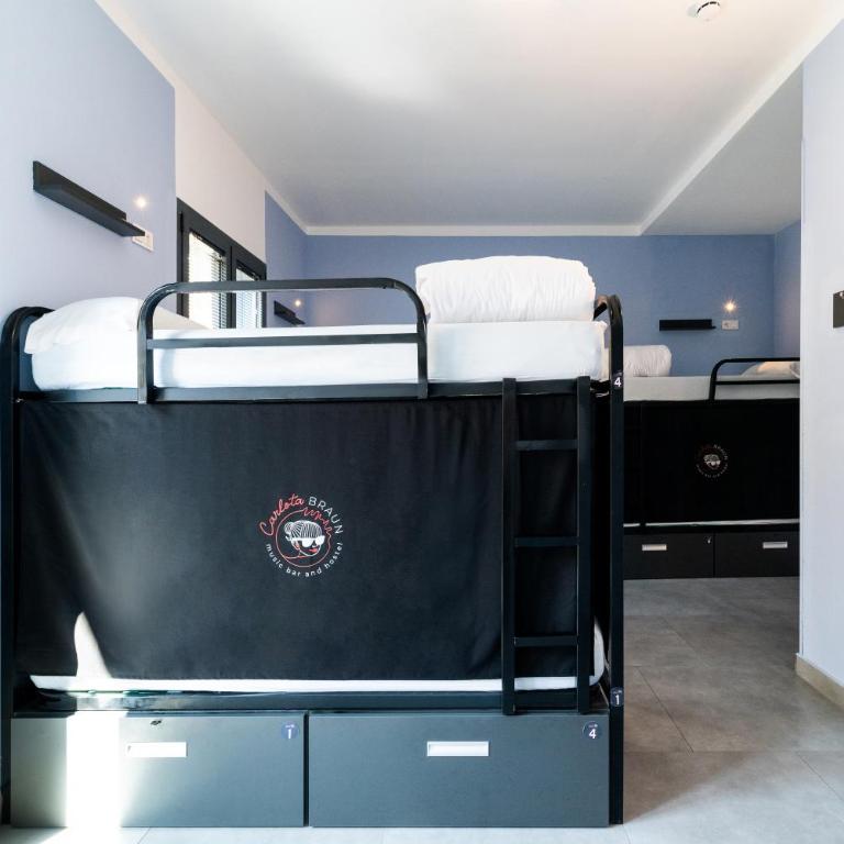 Hostel Carlota Braun - Bed in 6-Bed Dormitory Room - 18