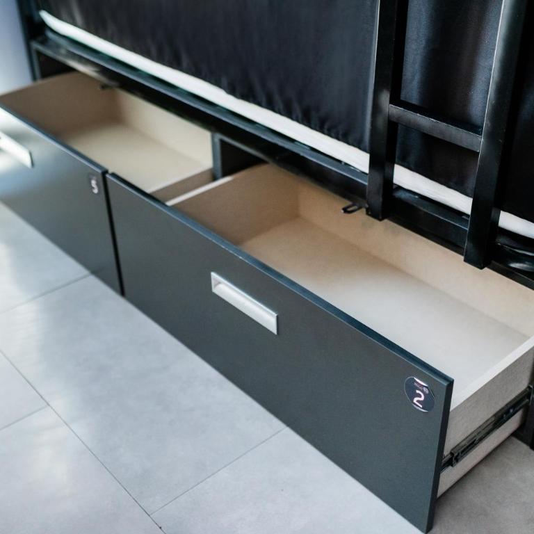 Hostel Carlota Braun - Bed in 6-Bed Dormitory Room - 12