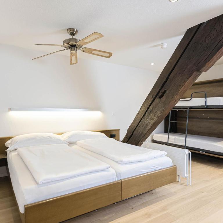 ROESLI Guest House - Fünfbettzimmer - 1